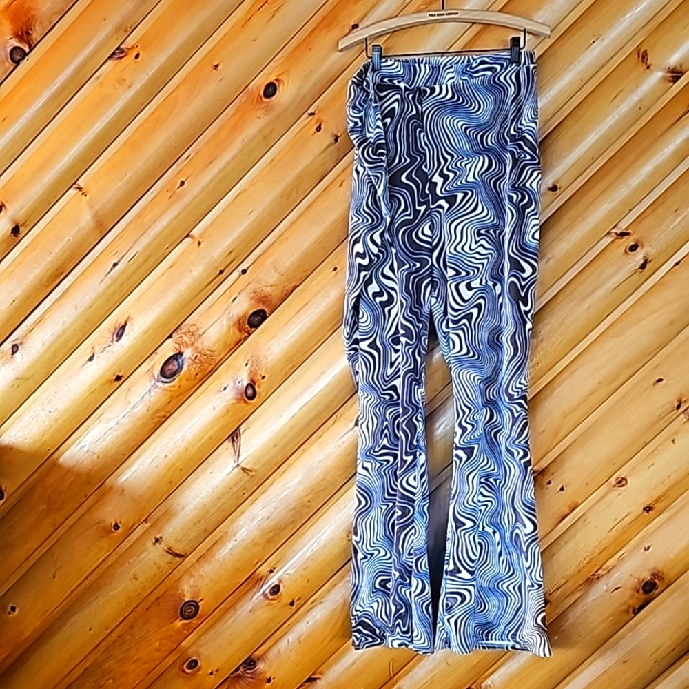 Daisy Street Velvet Flared Pants